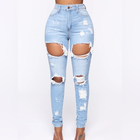 Stylish Light Blue Distressed Women Jeans - Picture 2 of 5